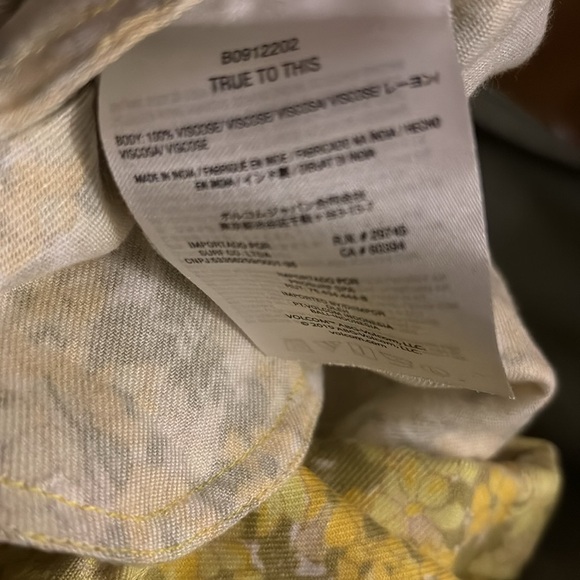 VOLCOM WANNA HAVE SUN SHORTS- WOMEN'S - Picture 5 of 5